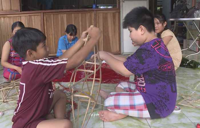 Phóng sự  - Rước đèn tháng 8 (01-10-2020)